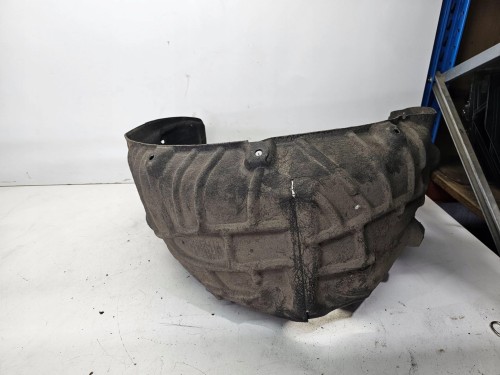 NADKOLE PRAWY TYŁ AUDI A4 B9 8W0810172F