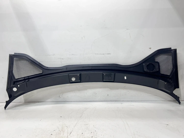 PODSZYBIE PLASTIKOWE AUDI A3 8Y 8Y2819403 ANGIELSKIE