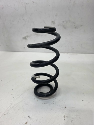 SPRĘŻYNA LEWA LUB PRAWA TYŁ TYLNA AUDI A4 B9 A5 8W0511115EP 14 MM X 270 MM