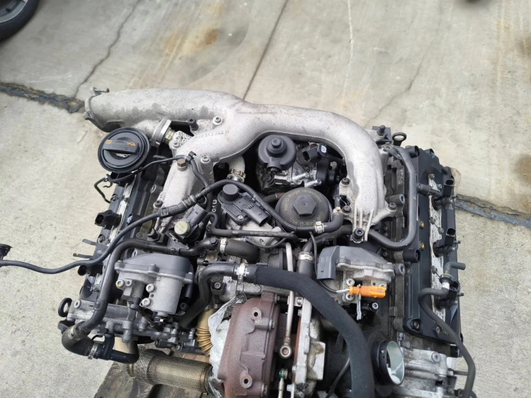 SILNIK KOMPLETNY AUDI A4 B8 A5 8T Q5 8R ITP 3.0 TDI CCW CCWA ORYGINAŁ !!!