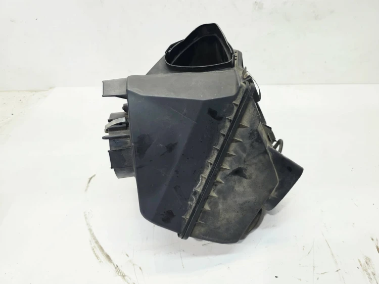 OBUDOWA FILTRA POWIETRZA AUDI A6 C6 LIFT 3.0 TDI 4F0133837BC