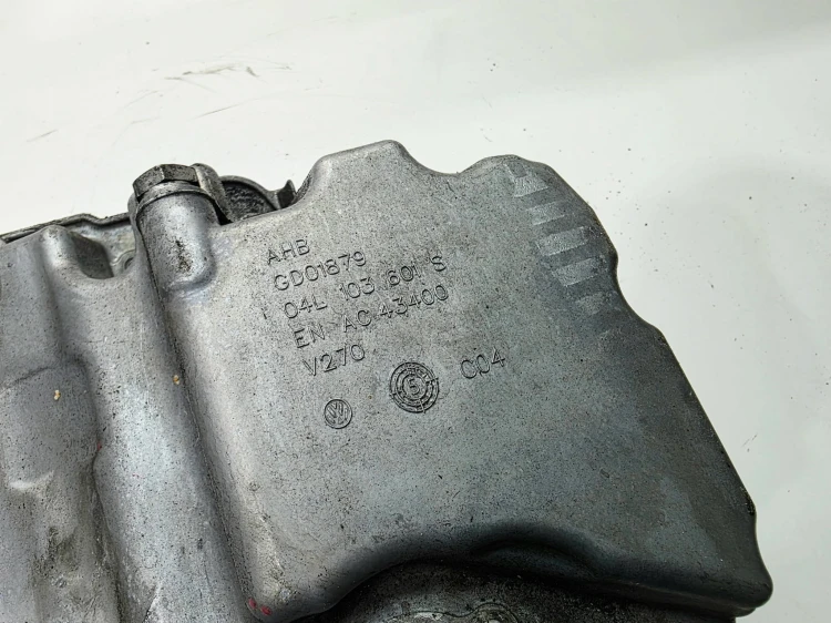 MISKA OLEJOWA AUDI A4 B9 A5 8W Q5 A6 C7 2.0 TDI 03L103601S