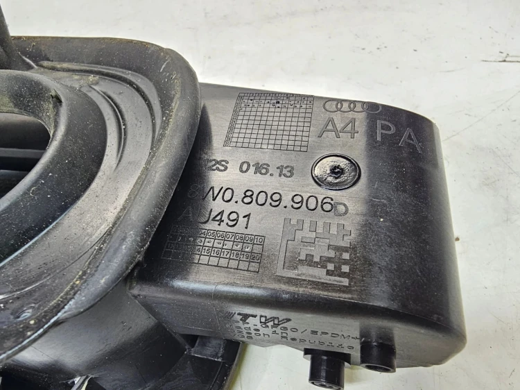 KLAPKA WLEWU PALIWA AUDI A4 B9 LIFT AVANT 8W0809906D LX7H
