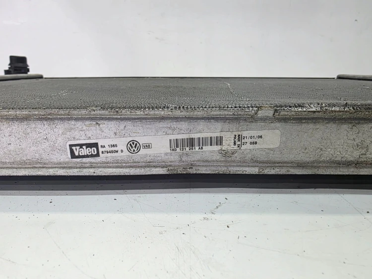 CHŁODNICA WODY AUDI A3 8P VOLKSWAGEN SEAT SKODA 1.6 2.0 TDI 1K0121251AB