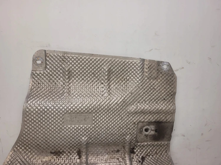 OSŁONA TERMICZNA LEWA AUDI A6 C7 A7 4G0804171A