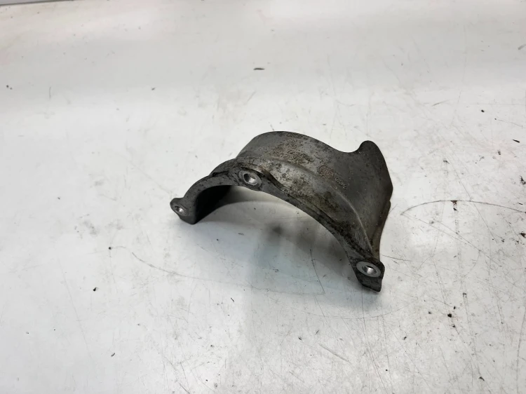 OSŁONA PÓŁOSI AUDI A4 B8 A6 C7 8K0407722