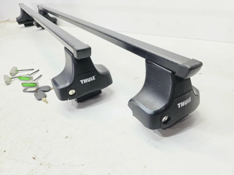 BAGAŻNIK DACHOWY RELING AUDI A4 B7 SEDAN THULE SWEDEN