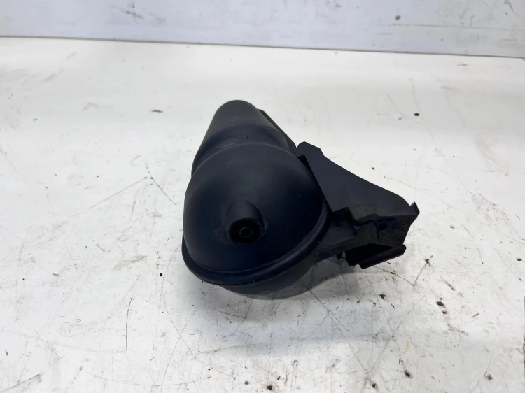 ZBIORNIK PODCIŚNIENIA AUDI A6 C7 4G0131541A 4G0131528