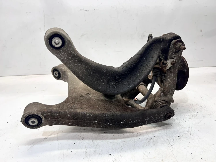 ZWROTNICA PRAWY TYŁ AUDI A4 B8 8K0505312J 8K0505432AP