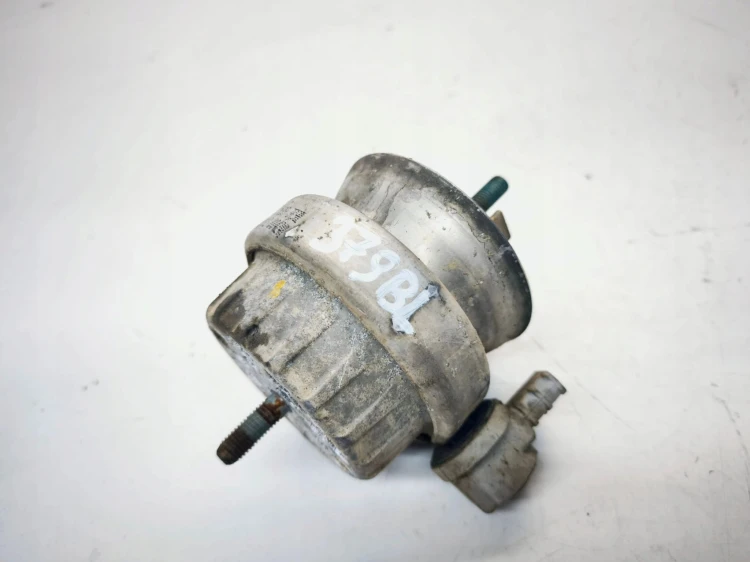 PODUSZKA ŁAPA SILNIKA LEWA Z CZUJNIKIEM AUDI A6 C6 4F0199379BL