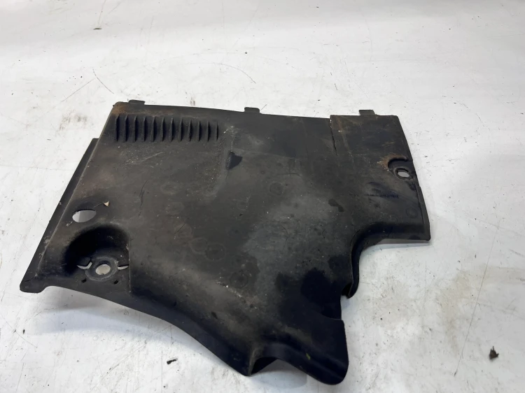 OSŁONA PŁYTA PODWOZIA LEWA AUDI A4 B8 8K0825201A 2/25
