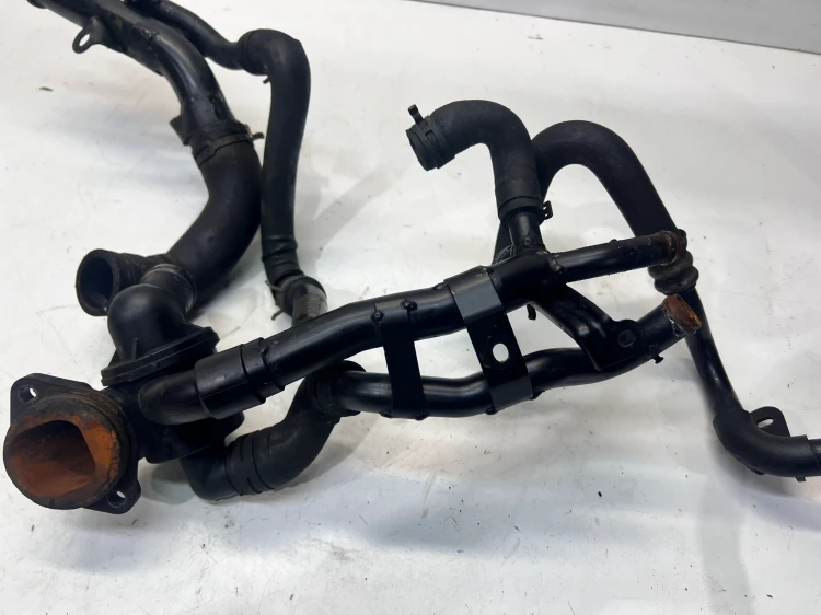 PRZEWÓD RURA WĄŻ WODY VW CRAFTER 03L121049G