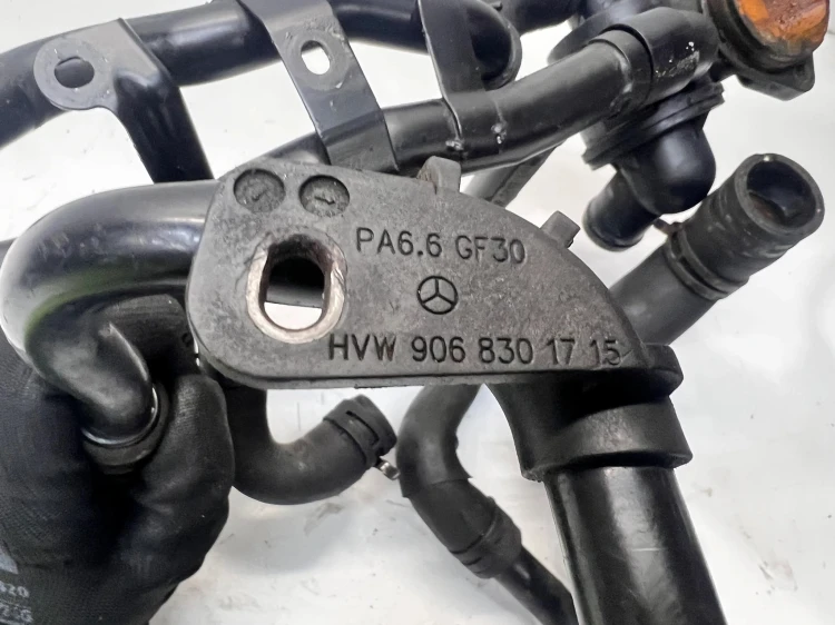 PRZEWÓD RURA WĄŻ WODY VW CRAFTER 03L121049G