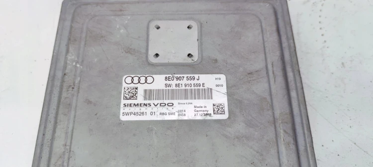 KOMPUTER STEROWNIK SILNIKA AUDI A4 B7 8E0907559J