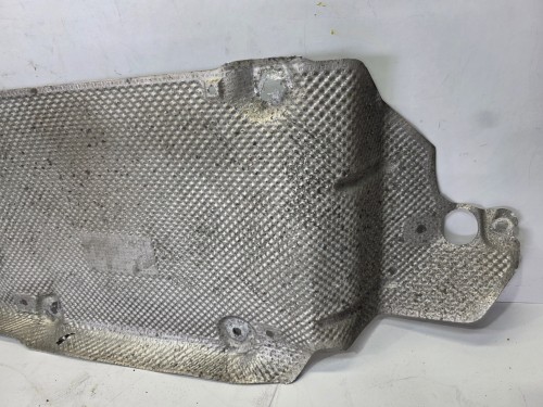 OSŁONA TERMICZNA TŁUMIKA KOŃCOWEGO AUDI A3 8P VW GOLF 1K0825711J