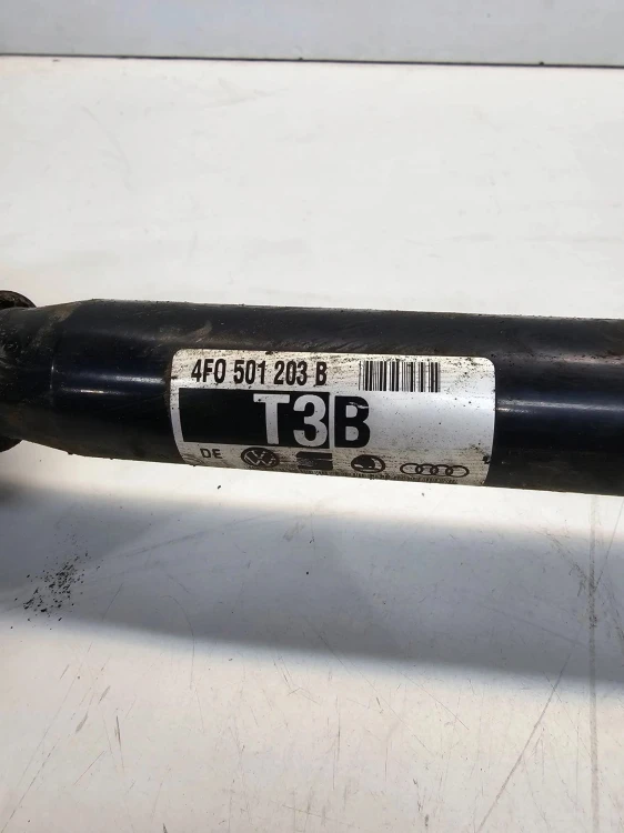 PÓŁOŚ LEWA PRAWA TYLNA AUDI A6 C6 4F0501203B