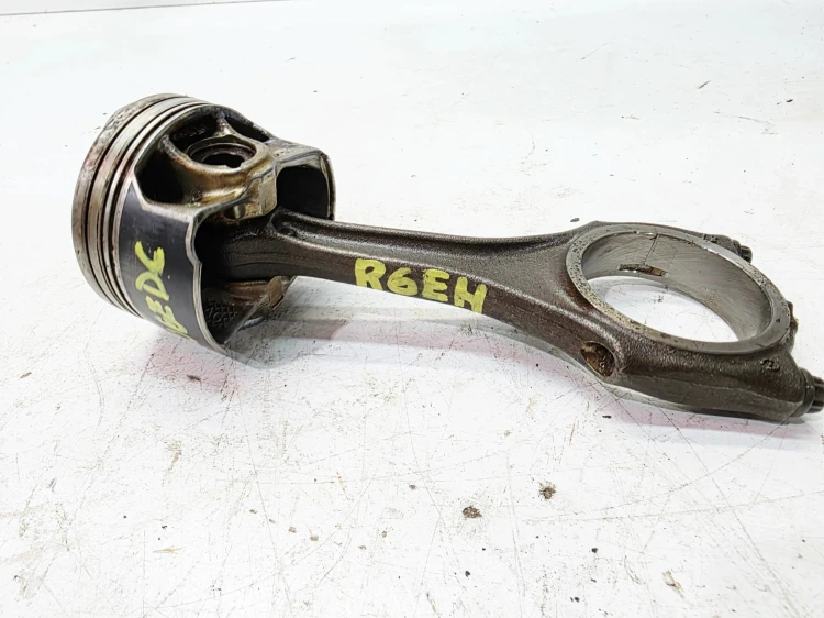 TŁOK + KORBOWÓD AUDI A6 C7 A7 Q5 A8 D4 3.0 TFSI CRE 06EDC 84.445 R6EH PRAWY