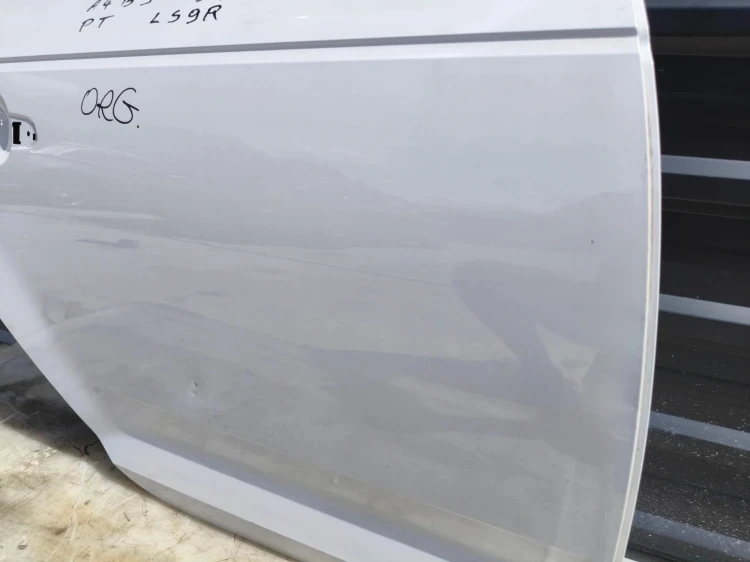 DRZWI PRAWY TYŁ AUDI A4 B9 LS9R SEDAN ORYGINAŁ !!!