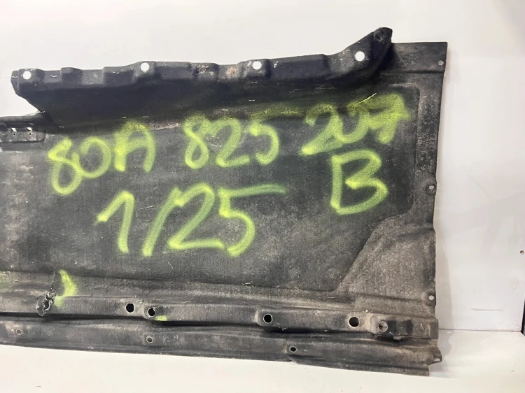OSŁONA PODWOZIA LEWA DUŻA AUDI Q5 FY 80A825207B 1/25