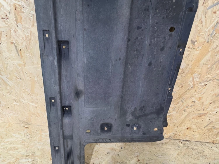 OSŁONA PŁYTA PODWOZIA PRAWA DUŻA AUDI Q5 8R 8R0825208B ORYGINAŁ *16*