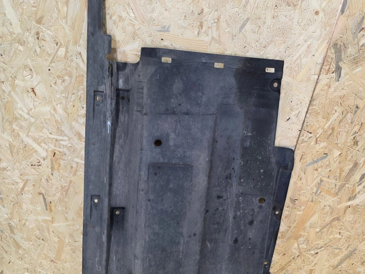 OSŁONA PŁYTA PODWOZIA PRAWA DUŻA AUDI Q5 8R 8R0825208B ORYGINAŁ *16*