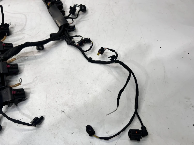 WIĄZKA SILNIKA AUDI A4 B9 2.0 TFSI 06L971595GL