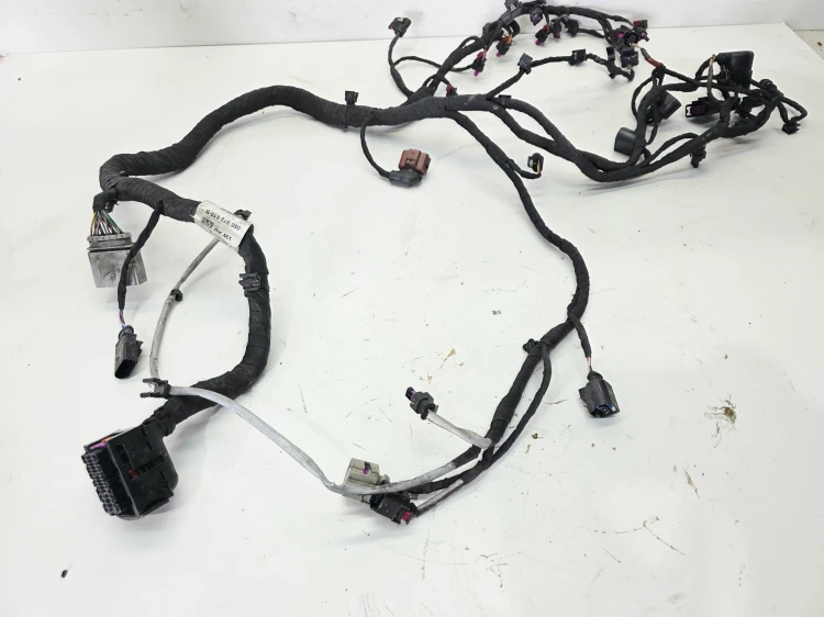 WIĄZKA INSTALACJA SILNIKA AUDI VOLKSWAGEN SEAT SKODA 1.5 TFSI 05E972610B