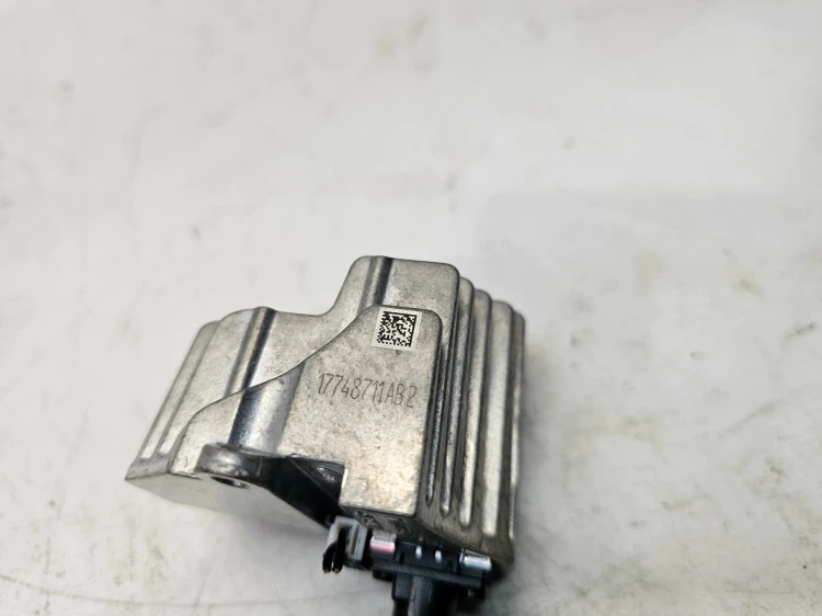 DIODA MODUŁ LED REFLEKTORA JEŻ LEWY PRZÓD AUDI A6 C7 A7 17748901