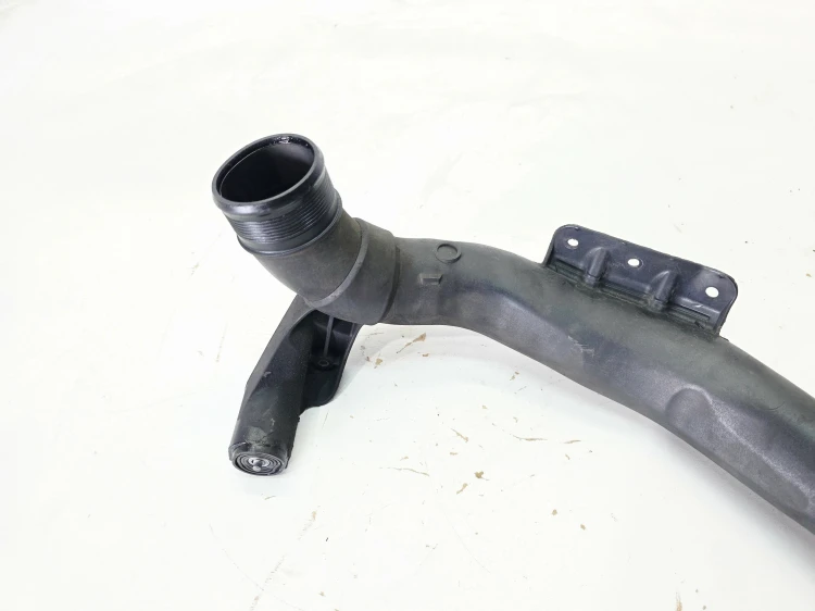 PRZEWÓD RURA WĄŻ INTERCOOLERA AUDI VOLKSWAGEN SEAT SKODA 2.0 TDI 5N0145840G