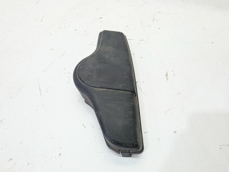 POKRYWA WLOTU DOLOTU POWIETRZA AUDI A3 8P VOLKSWAGEN SEAT SKODA 1KD805965