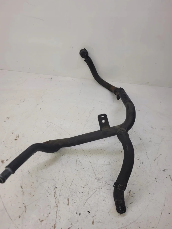 RURA PRZEWÓD WODY AUDI VW SEAT 2.0 TDI 03L121065H