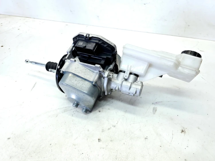 POMPA HAMULCOWA SERWO AUDI Q4 E-TRON 1EC614105BC