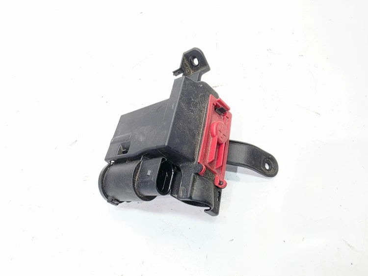 ROZDZIELACZ PRĄDU KLEMA + AUDI A4 B9 A5 8W 8W0941823F