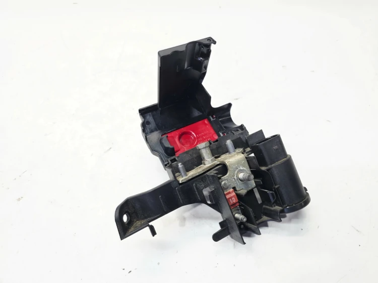 ROZDZIELACZ PRĄDU KLEMA + AUDI A4 B9 A5 8W 8W0941823F