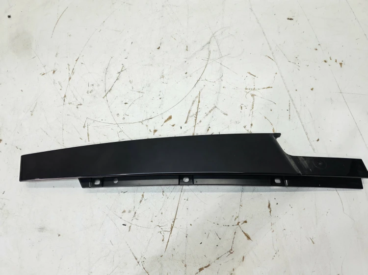 NAKŁADKA OSŁONA SŁUPKA LEWY PRZÓD AUDI A4 B8 8K0837901M POŁYSK 2/26