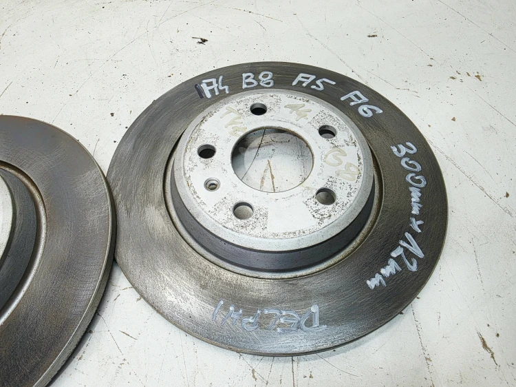 TARCZA TARCZE HAMULCOWE TYŁ AUDI A4 B8 A5 8T A6 C7 300 MM x 12 MM DELPHI