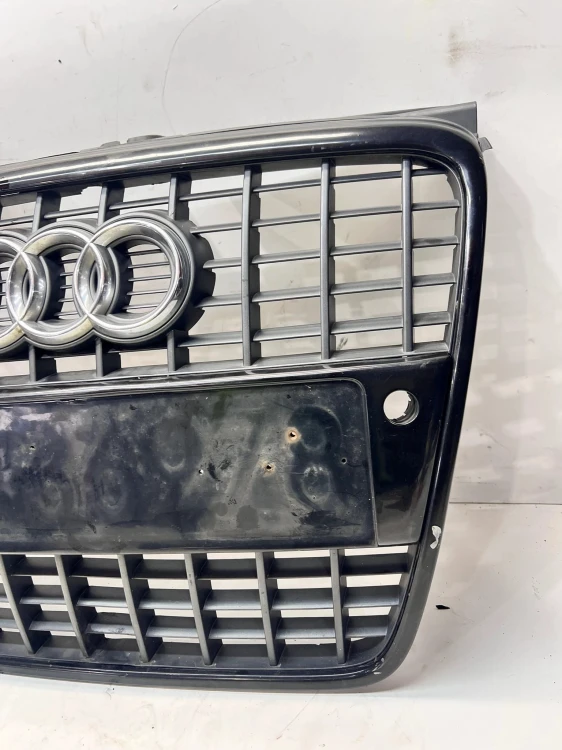 GRILL ATRAPA CHŁODNICY SLINE AUDI A4 B7 8E0853651M