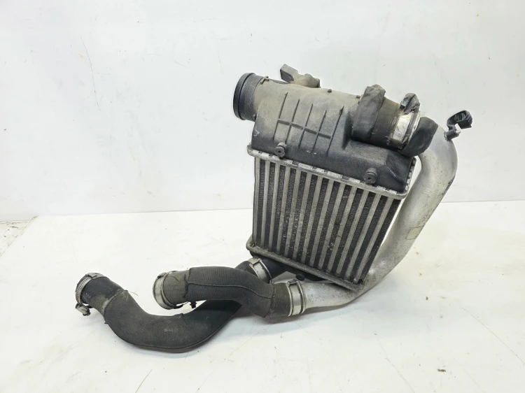 CHŁODNICA POWIETRZA INTERCOOLER PRAWY AUDI A6 C6 3.0 TDI 4F0145805AF