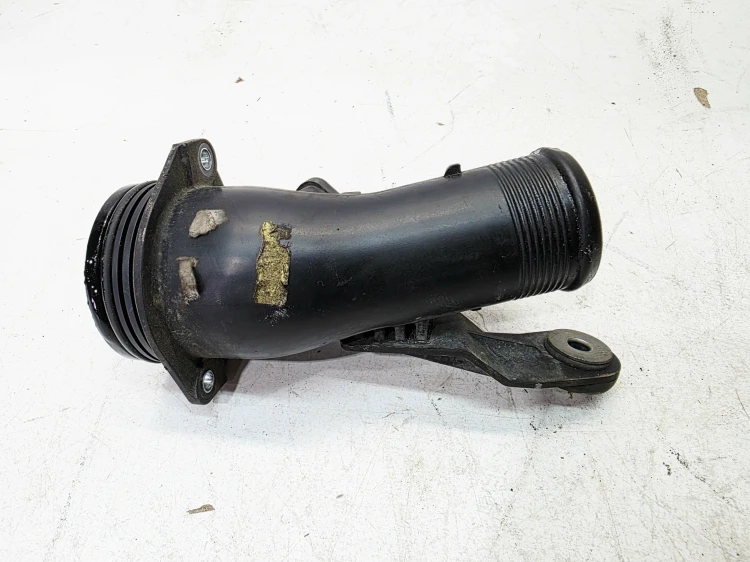RURA WĄŻ INTERCOOLERA AUDI Q7 4L 4.2 TDI 7L8145955