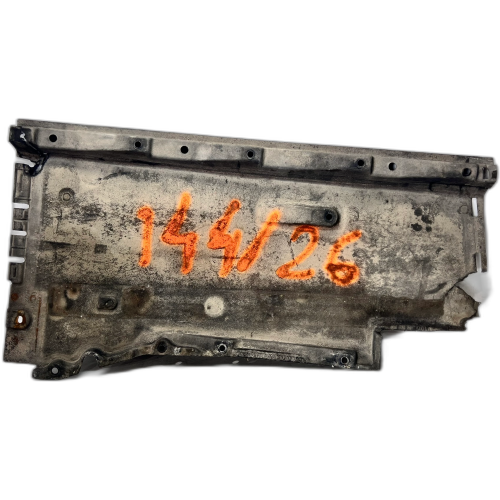 OSŁONA PŁYTA PODWOZIA LEWA DUŻA AUDI A6 C7 4G0825207E 144/26
