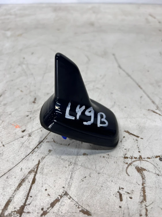 ANTENA LOTKA REKIN AUDI A4 B8 LIFT A6 C7 A7 4G0035503E LY9B