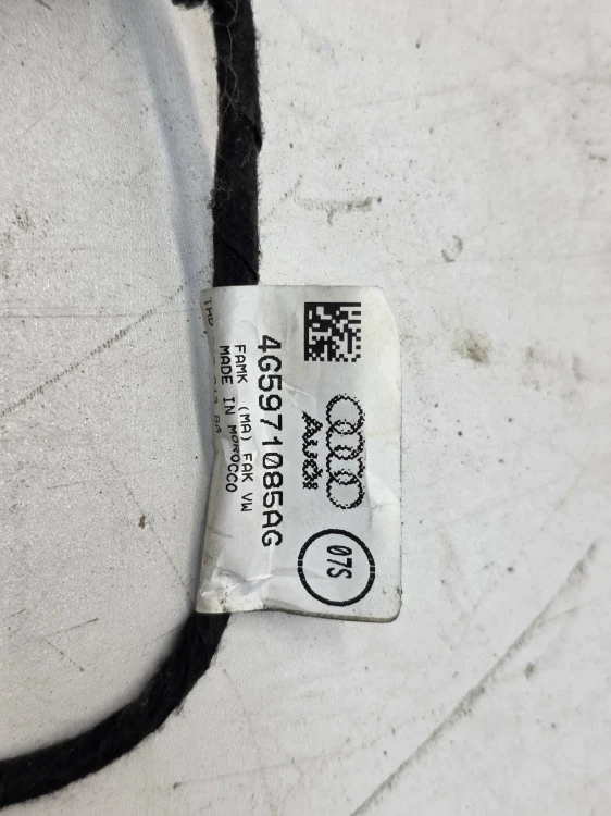 WIĄZKA PDC CZUJNIKÓW PARKOWANIA TYŁ AUDI A6 C7 SEDAN 4G5971085AG