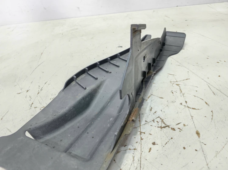 OSŁONA WAHACZA PRAWY TYŁ AUDI A3 8P VOLKSWAGEN 1K0511540E