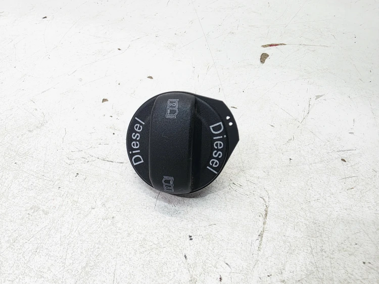 KOREK WLEWU PALIWA DIESEL AUDI VOLKSWAGEN SEAT SKODA 3C0201553K