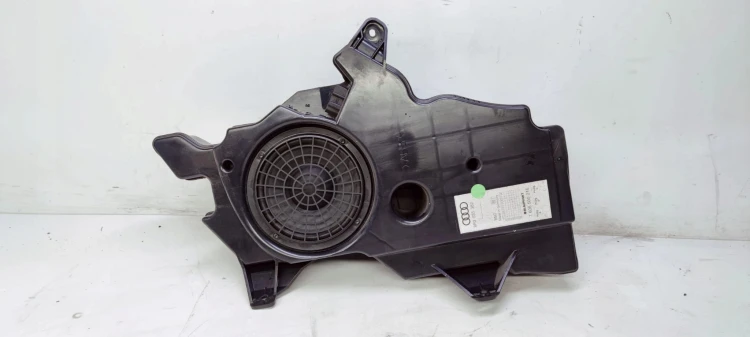 GŁOŚNIK SUBWOOFER TUBA AUDI A3 8P LIFT 8P3035382