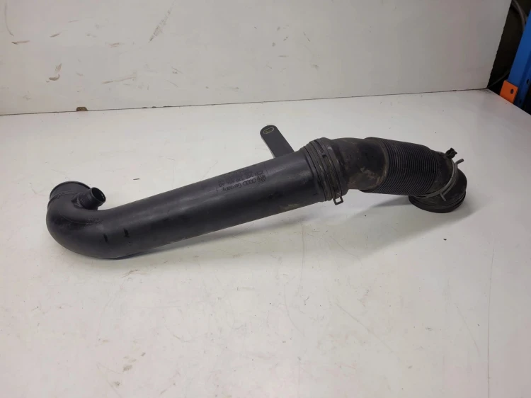 RURA SSĄCA INTERCOOLERA AUDI VW SKODA 1K0129654AR