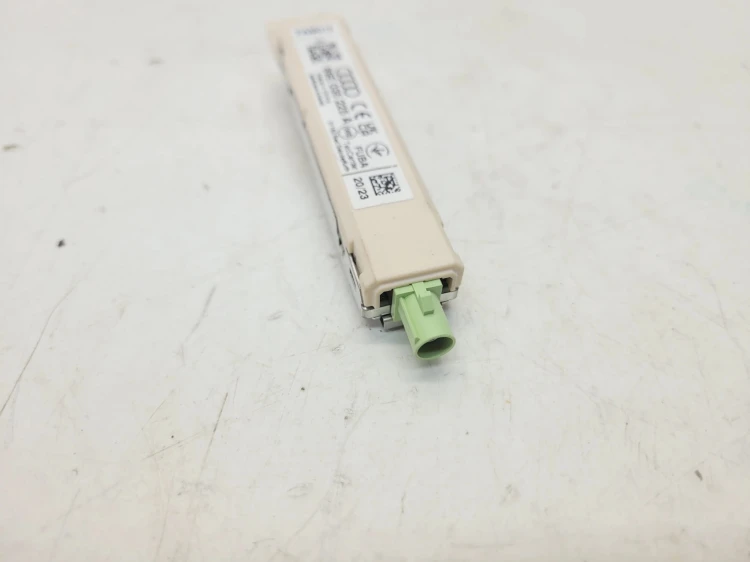ANTENA WZMACNIACZ ANTENOWY AUDI Q3 Q4 Q3 8Y 89E035225A