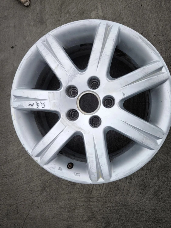 FELGI FELGA KOMPLET VW SKODA AUDI A4 A6 7.0J R16 ET42 4F0071496 R*13* OK
