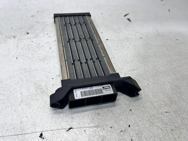 NAGRZEWNICA ELEKTRYCZNA AUDI A4 B6 B7 8E2819011
