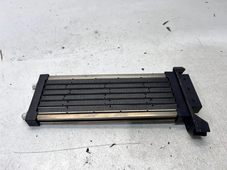 NAGRZEWNICA ELEKTRYCZNA AUDI A4 B6 B7 8E2819011
